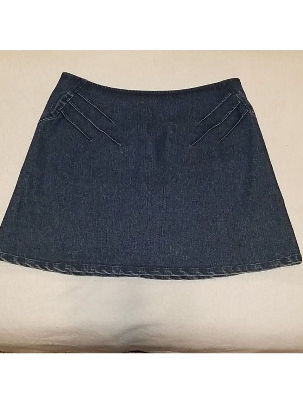 IDEOLOGY JEAN SKIRT WITH ZIP SZ 6